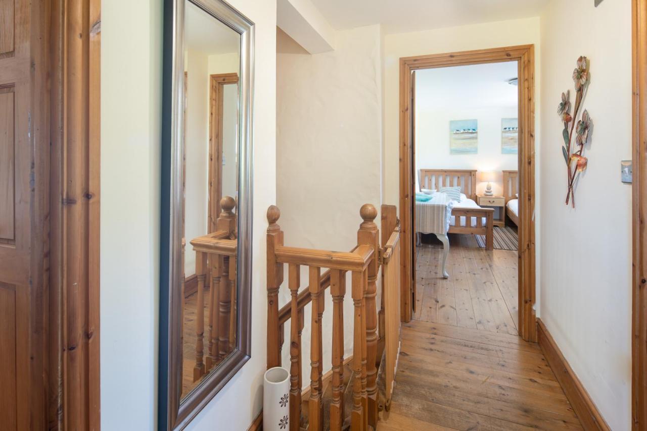 Wrth Y Nant Villa Saint Ishmaels  Kültér fotó